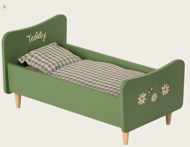 Cama de madera, papá Teddy - Verde polvoriento