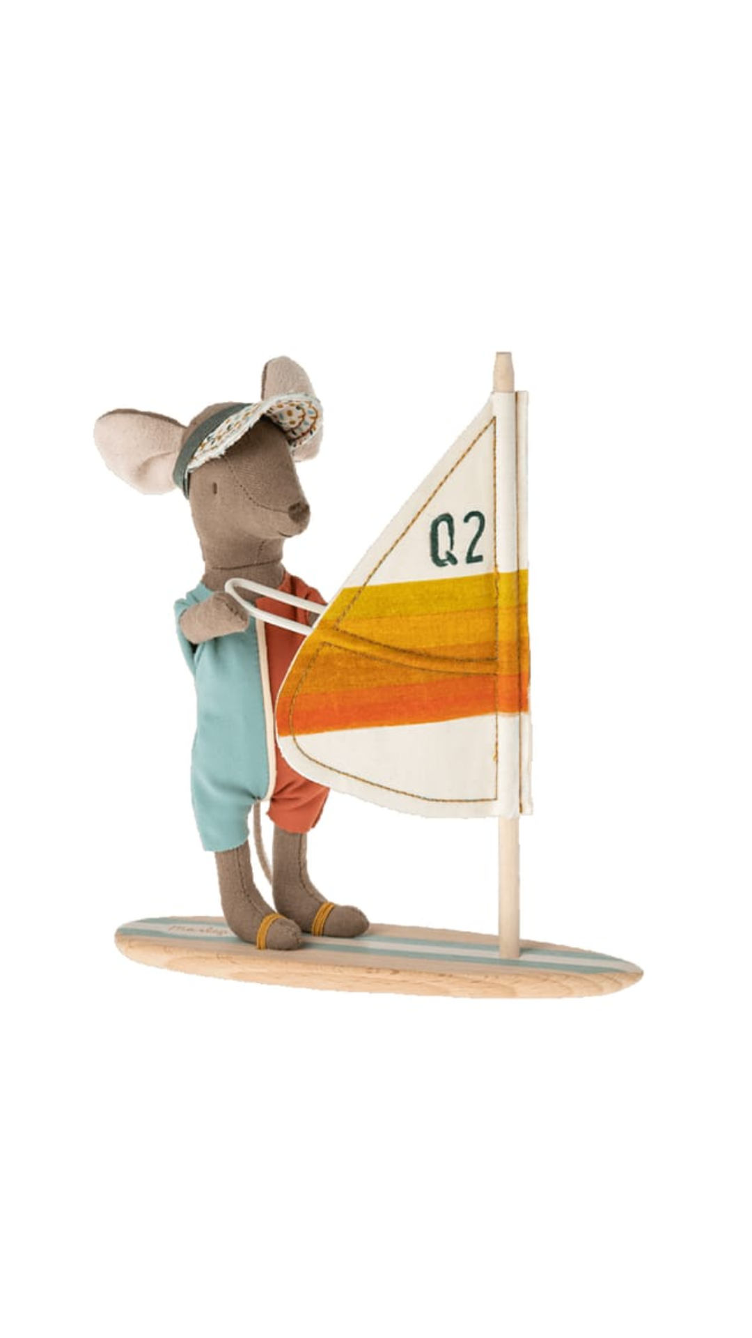 Ratones de playa, Hermano mayor surfista